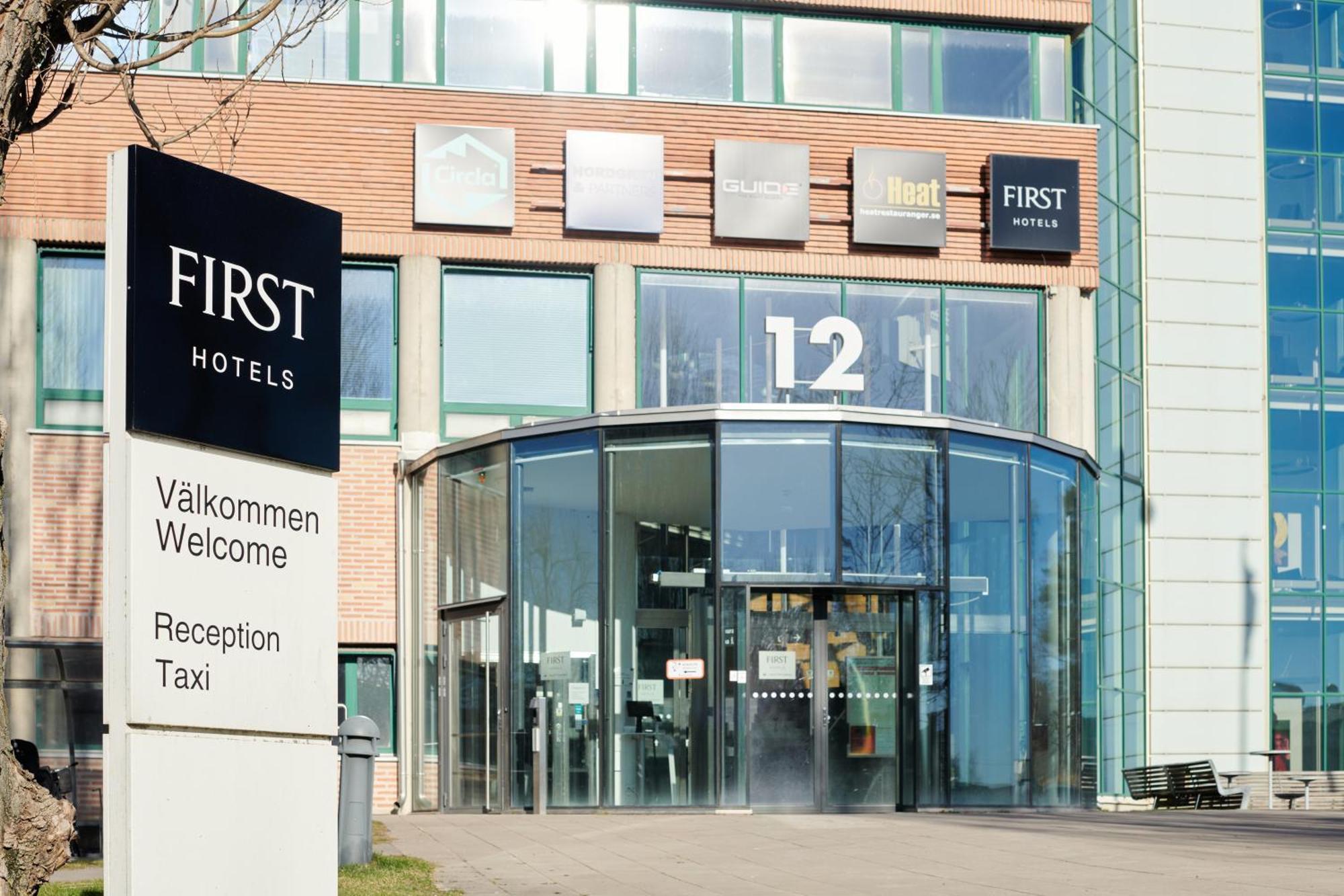 First Hotel Stockholm North Upplands-Väsby Extérieur photo